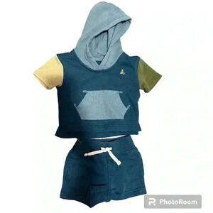 Baby Gap Green Blue Sweater Top and Shorts Matching Set Size 3-6 Months Baby